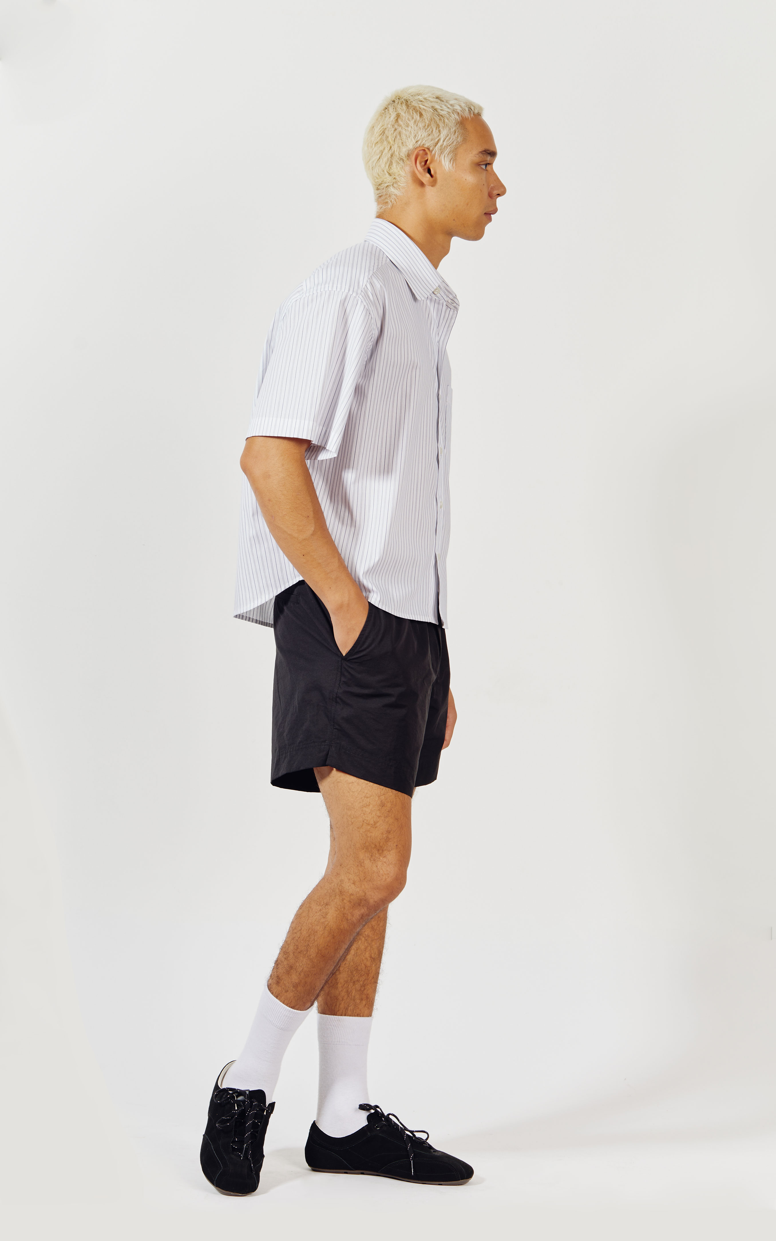 CAMISA LISTRAS E PONTILHADOS